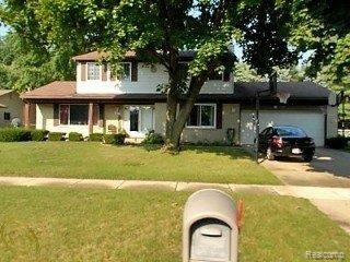 18615 Gill Road Livonia, MI 48152 - Photo 1 of 12 Exterior