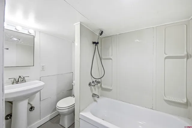 $455,000 | 6038 Townsend Road, Delta, CO 81416