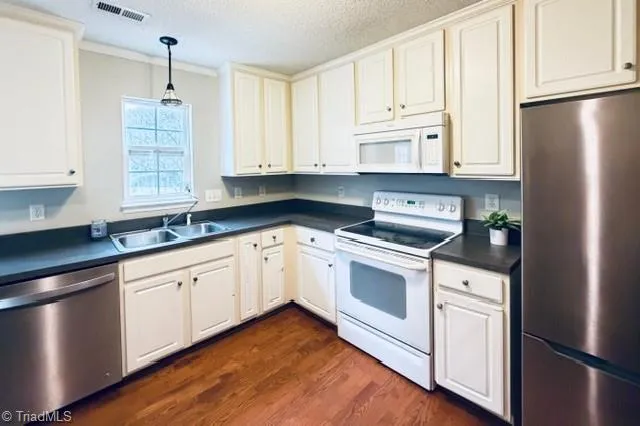 $2,450 | 3630 Sunset Hollow Drive, High Point, NC 27265