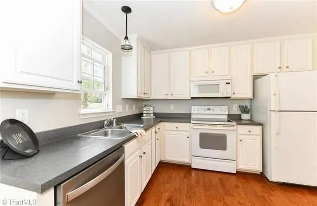 $2,450 | 3630 Sunset Hollow Drive, High Point, NC 27265