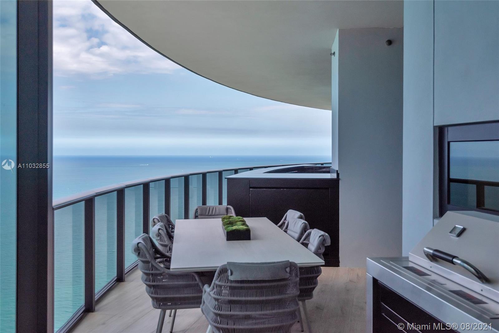 North Biscayne Beach Sunny Isles Beach, FL 33160 - Photo 40 of 52 a view of a balcony dining area