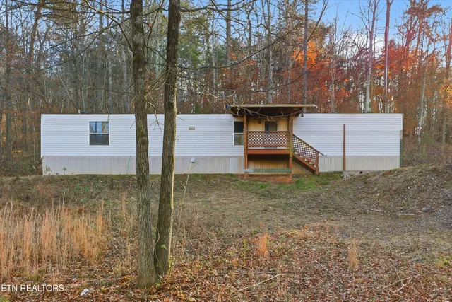 $250,000 | 574 Peach Orchard Road, Clinton, TN 37716