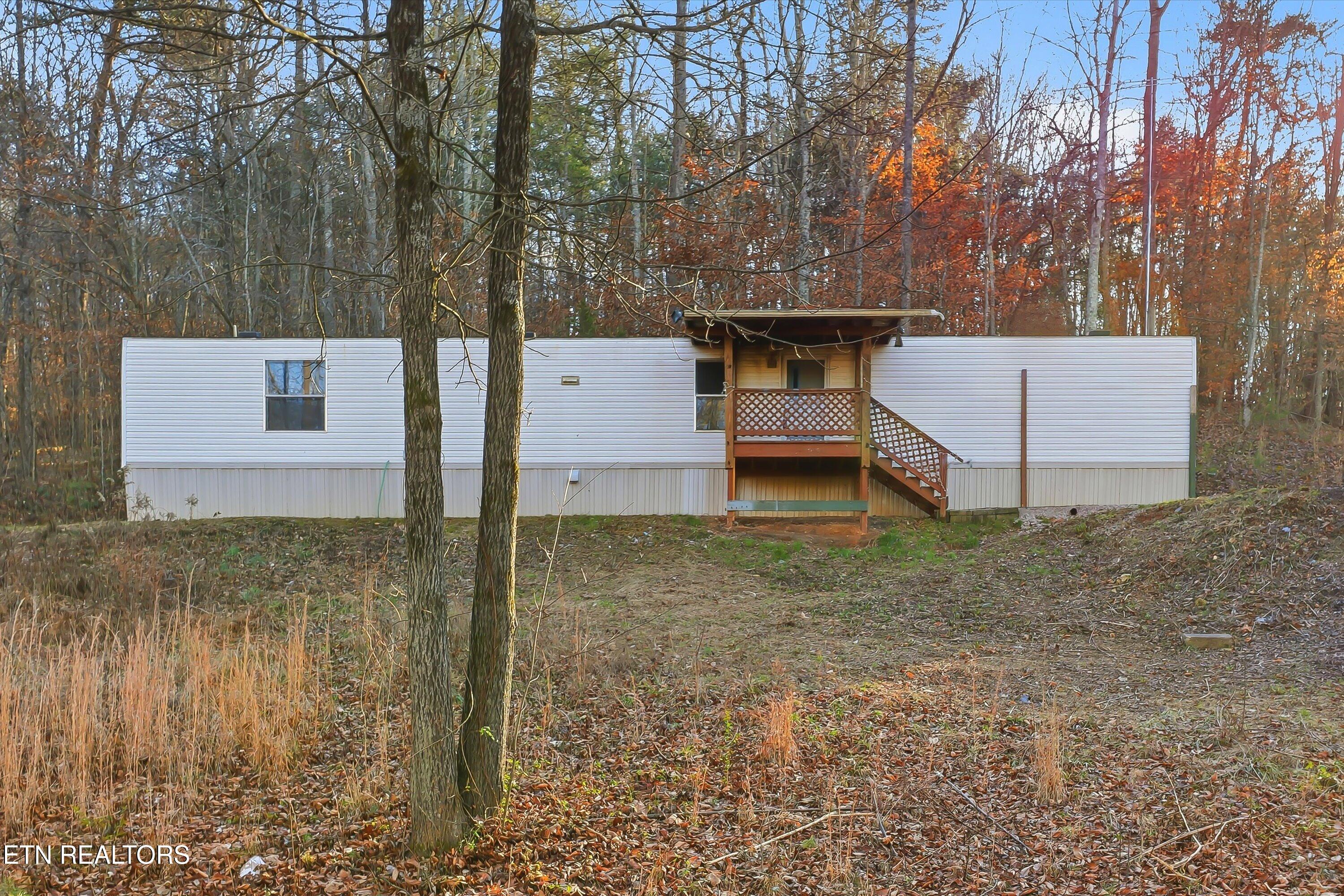 574 Peach Orchard Road Clinton, TN 37716 - Photo 17 of 27 01-574 Peach Orchard Rd-1