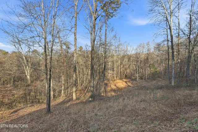 $250,000 | 574 Peach Orchard Road, Clinton, TN 37716