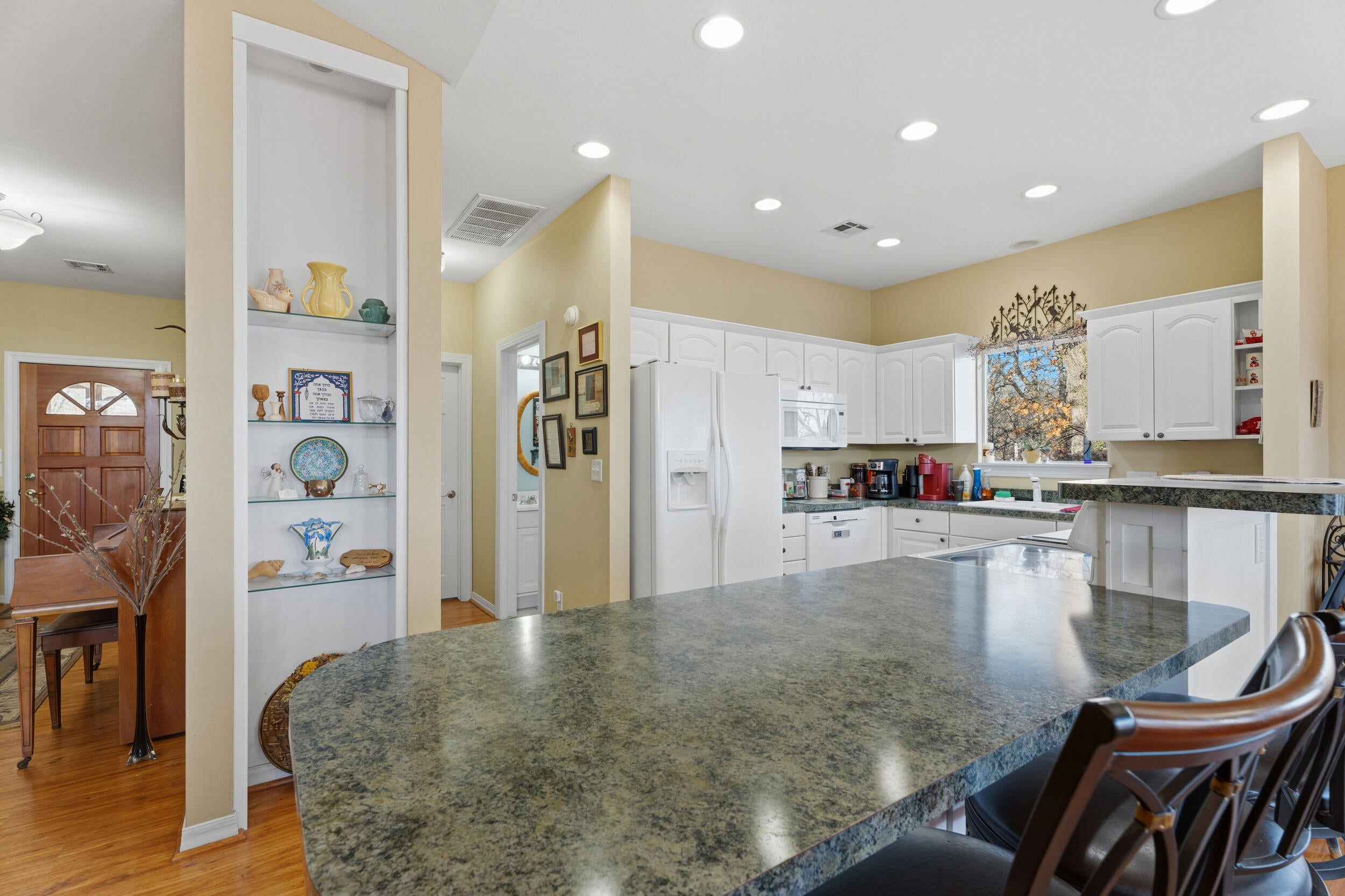 32180 South 627 Road Grove, OK 74344 - Photo 28 of 71 KITCHEN