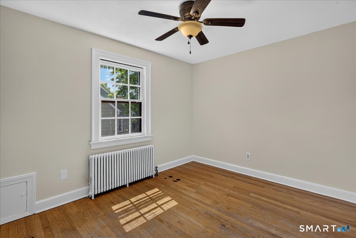 58 Myra Road Hamden, CT 06517 - Photo 21 of 38