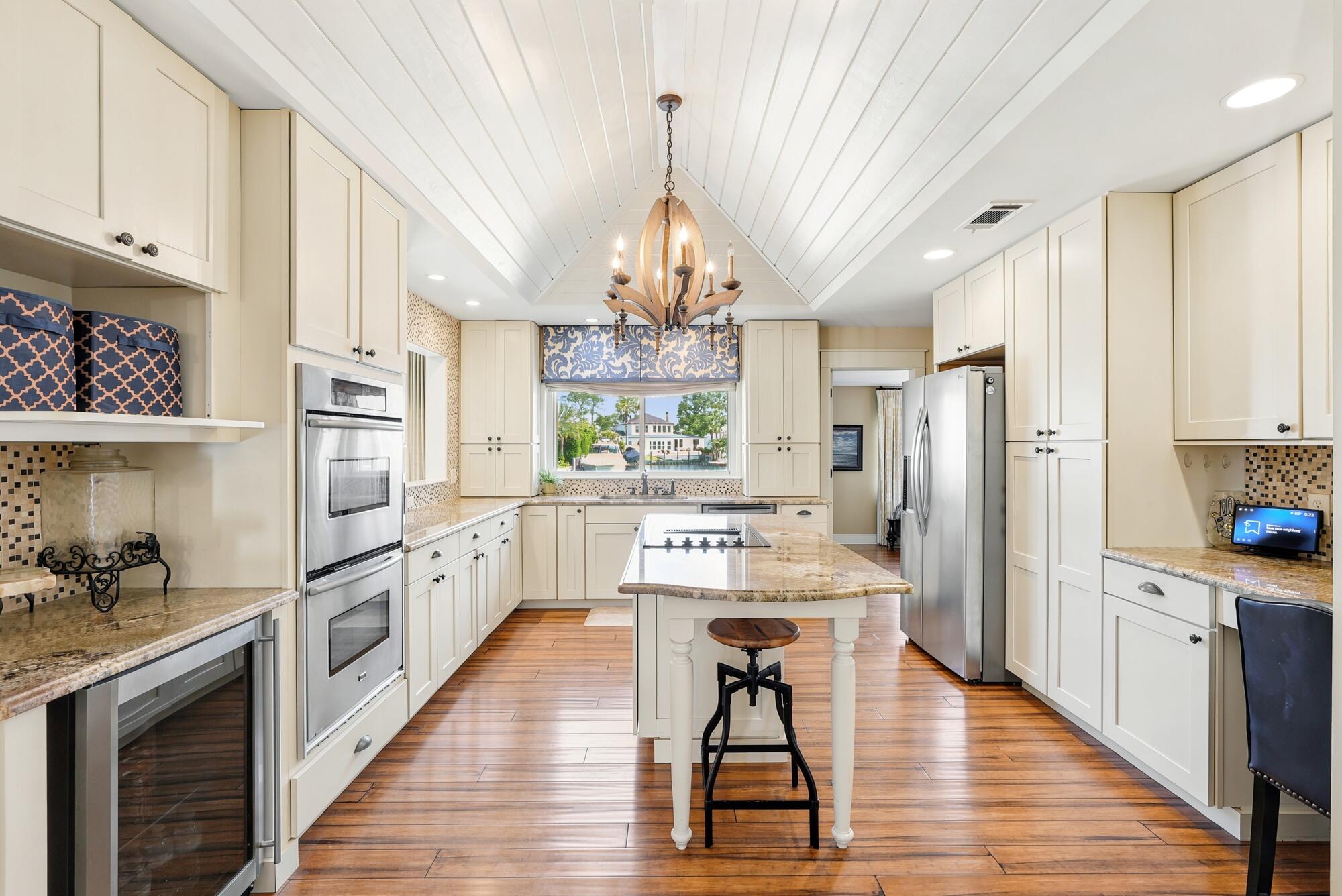 523 Wahoo Road Panama City Beach, FL 32408 - Photo 4 of 87 523_wahoo_rd_awp_media-068