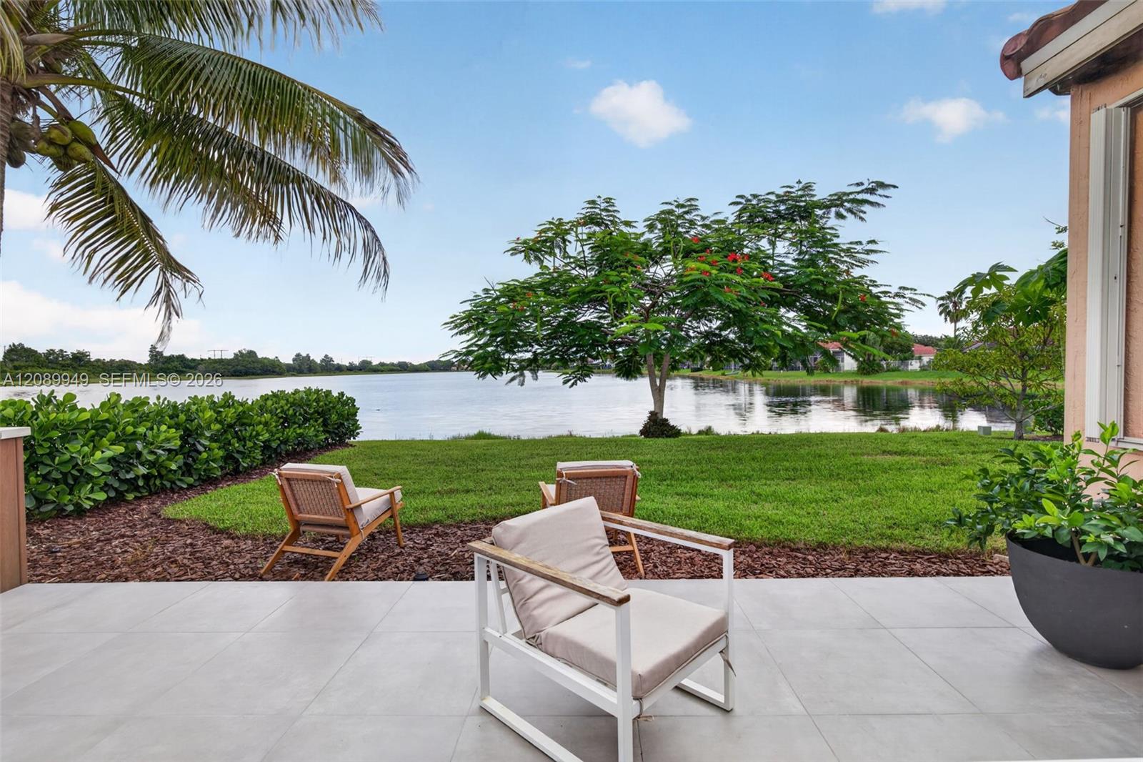 820 Falling Water Road Weston, FL 33326 - Photo 46 of 56 Gallery Image 46