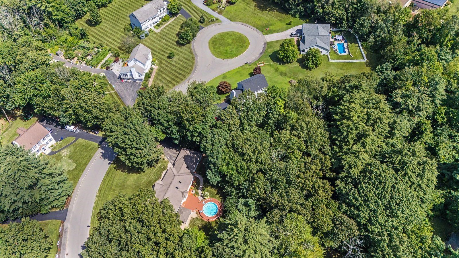 5 Cardinal Circle Derry, NH 03038 - Photo 51 of 55 Gallery Image 51