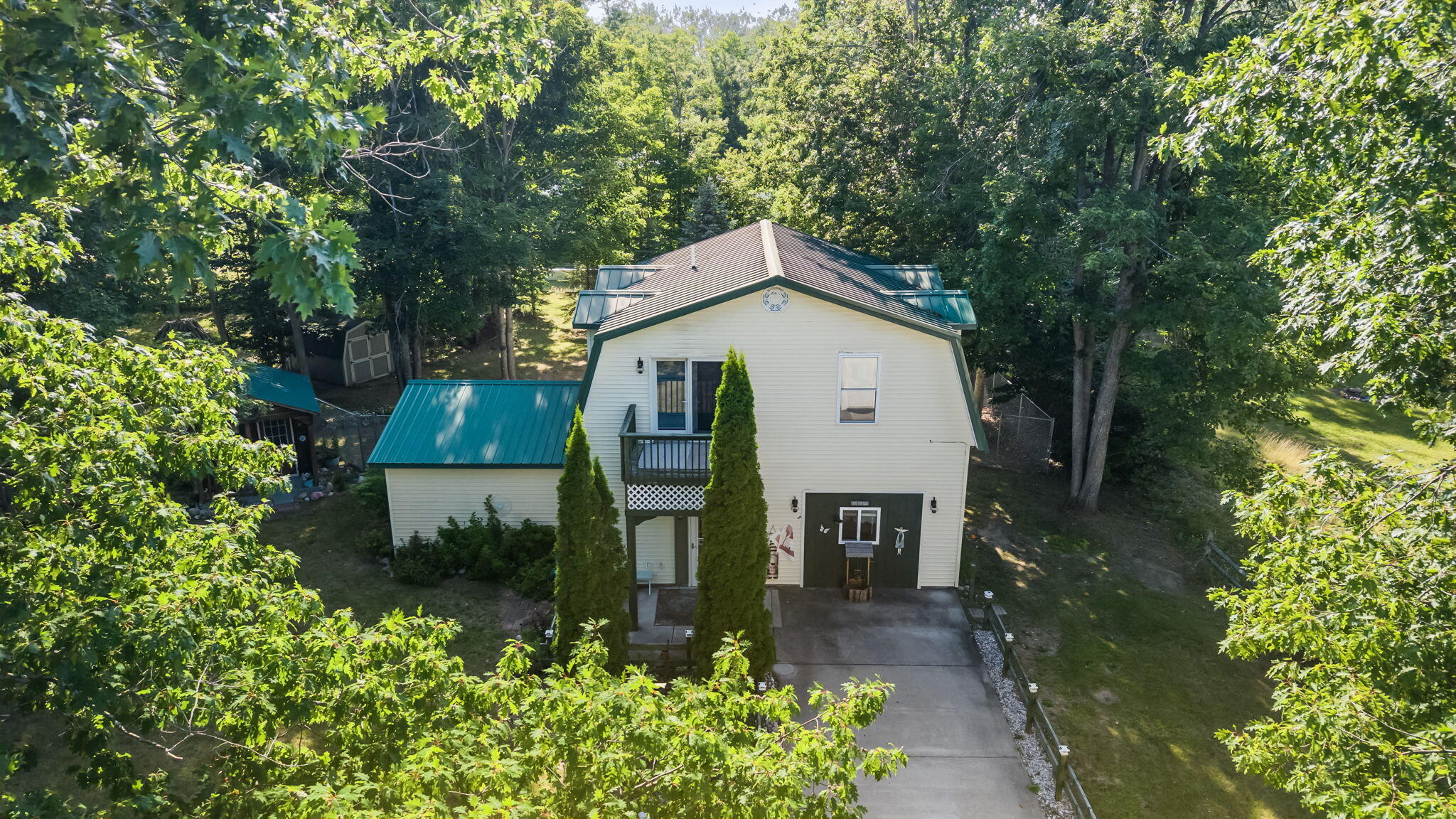 5167 Reynolds Road Cheboygan, MI 49721 - Photo 35 of 43 Gallery Image 35