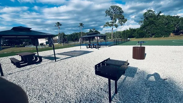 $1,550 | 21204 Sandalwood Drive, Unit 21204, Wildwood, FL 34785