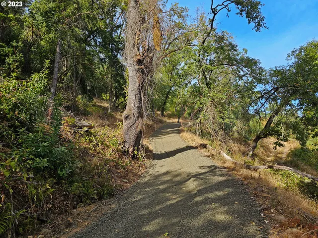 $129,000 | Black Oak Drive, Roseburg, OR 97471