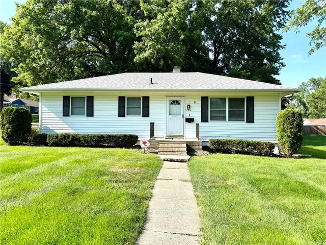 $165,000 | 733 West Thompson Street, Maryville, MO 64468