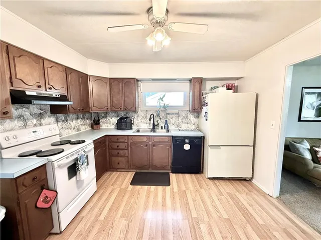 $165,000 | 733 West Thompson Street, Maryville, MO 64468