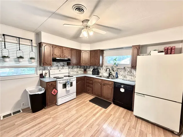 $165,000 | 733 West Thompson Street, Maryville, MO 64468