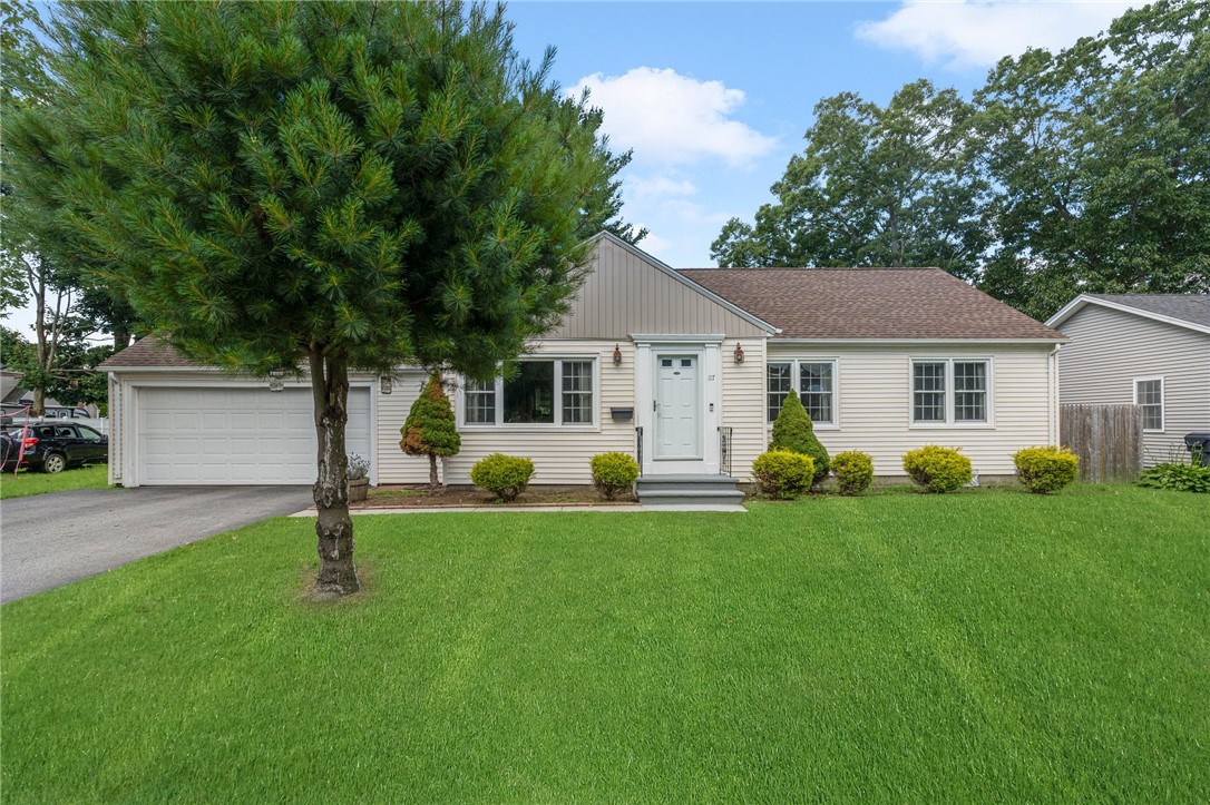 117 Wendell Road Warwick, RI 02888 - Photo 2 of 30 Gallery Image 2