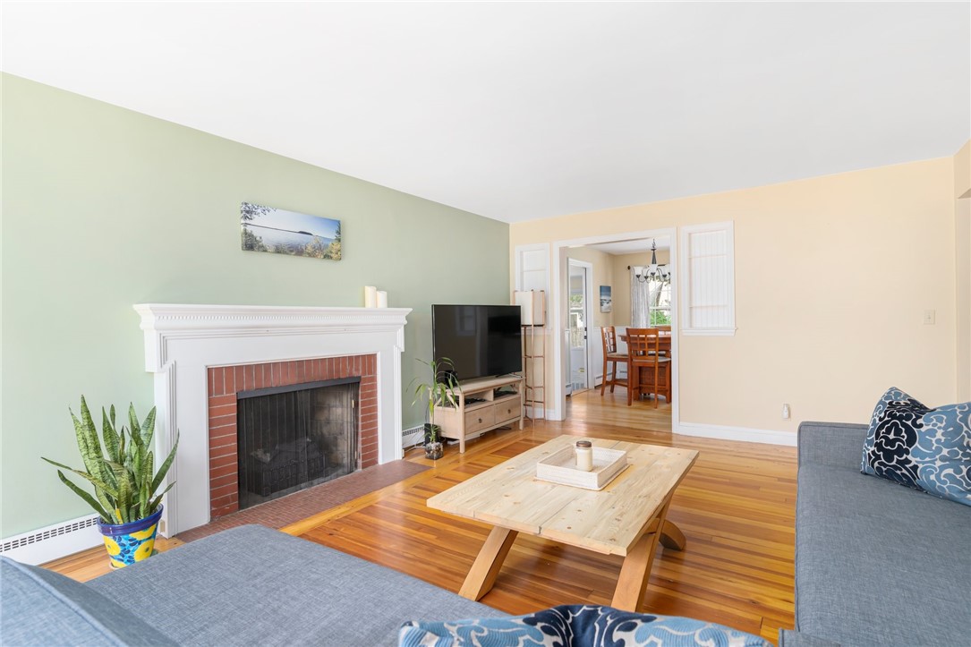 117 Wendell Road Warwick, RI 02888 - Photo 7 of 30 Gallery Image 7