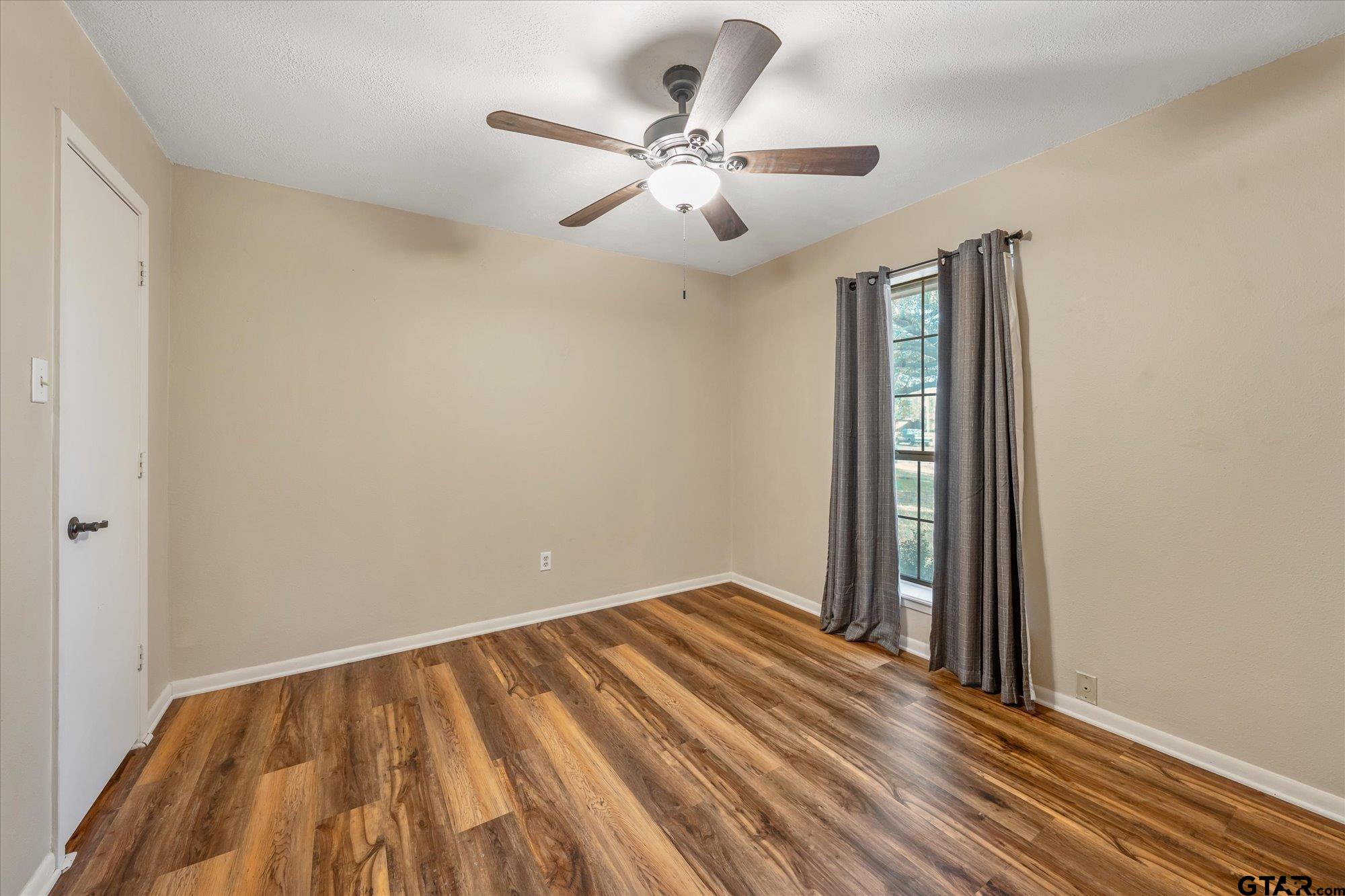 226 Colonial Circle Athens, TX 75751 - Photo 21 of 29