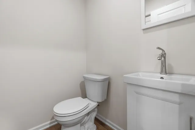 $415,900 | 1622 Elderberry Street Southeast, De Motte, IN 46310