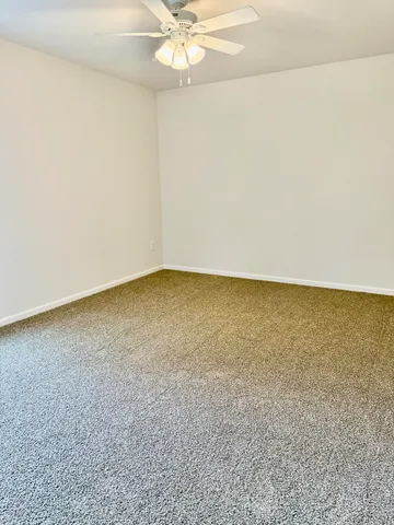 $415,900 | 1622 Elderberry Street Southeast, De Motte, IN 46310