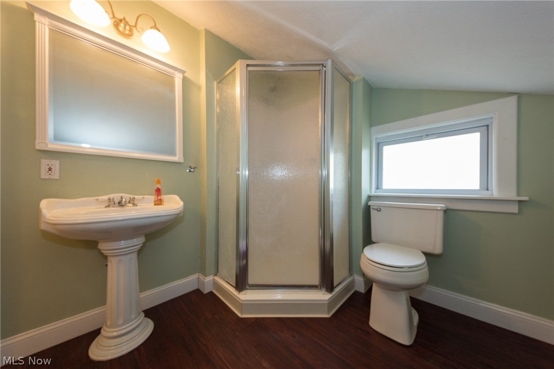 3022 Kensington Road Cleveland, OH 44118 - Photo 12 of 24
