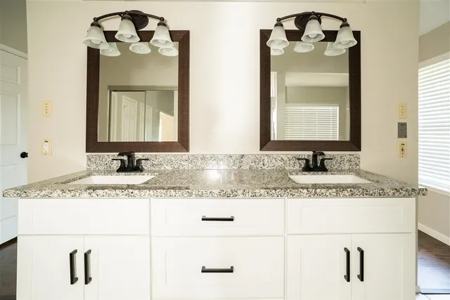 a bathroom with a toilet