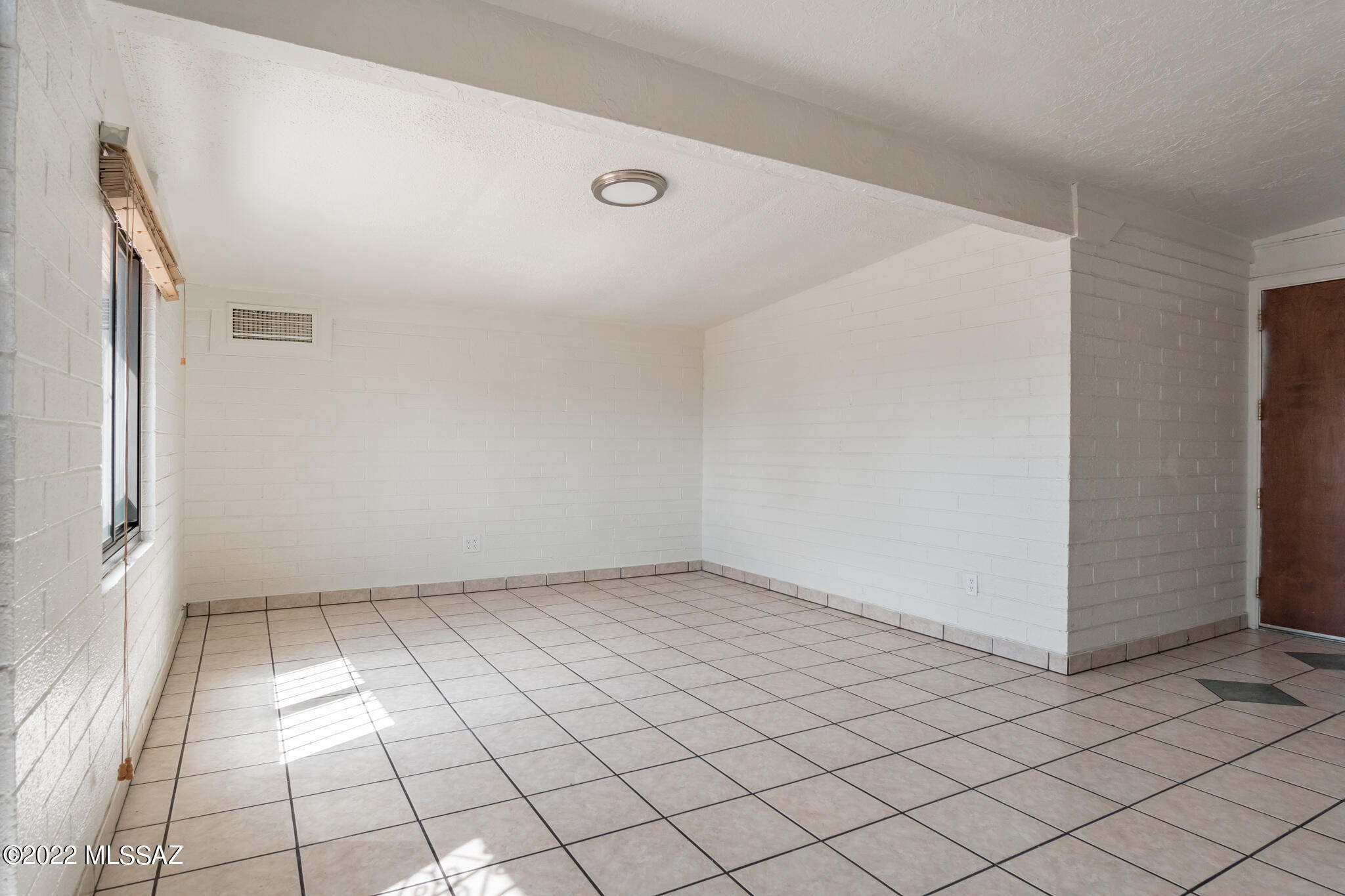 409 West Bilby Road Tucson, AZ 85706 - Photo 13 of 28 Gallery Image 13
