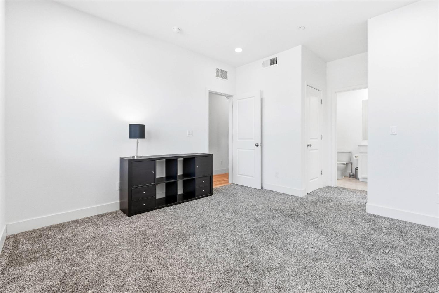 2564 Prosper Road Sacramento, CA 95834 - Photo 8 of 46 Gallery Image 8