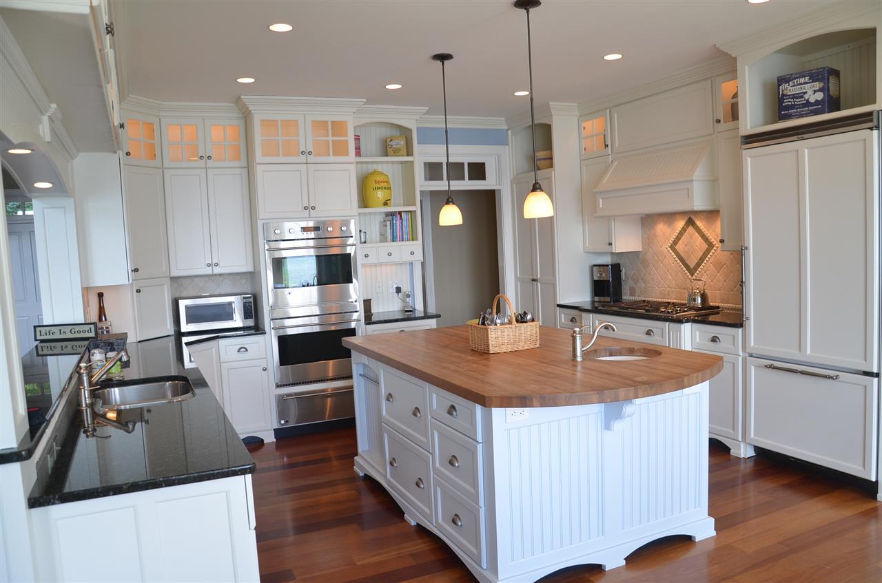 129 Shore Road Gilford, NH 03249 - Photo 22 of 39