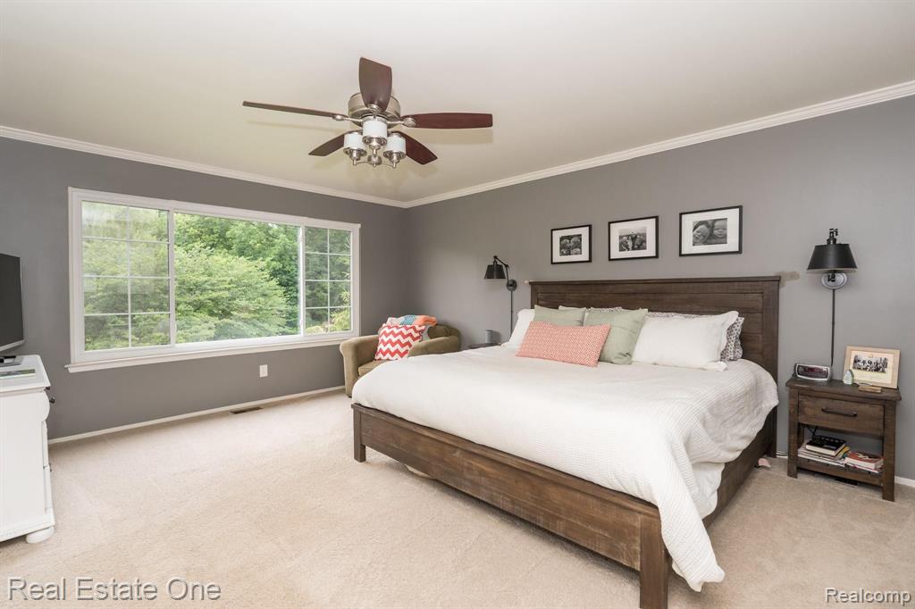 1935 Clear Point Court Rochester Hills, MI 48306 - Photo 20 of 24