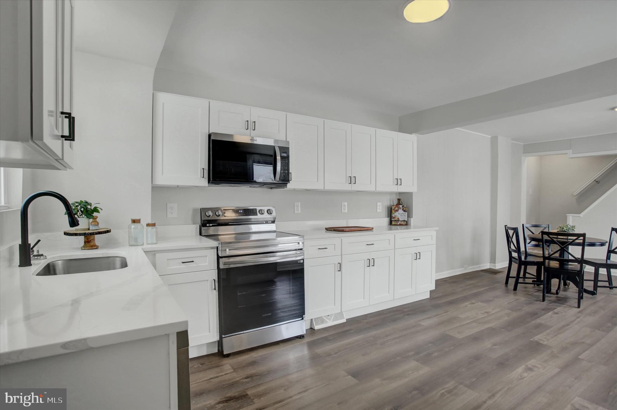 830 Broad Street Chambersburg, PA 17201 - Photo 13 of 27