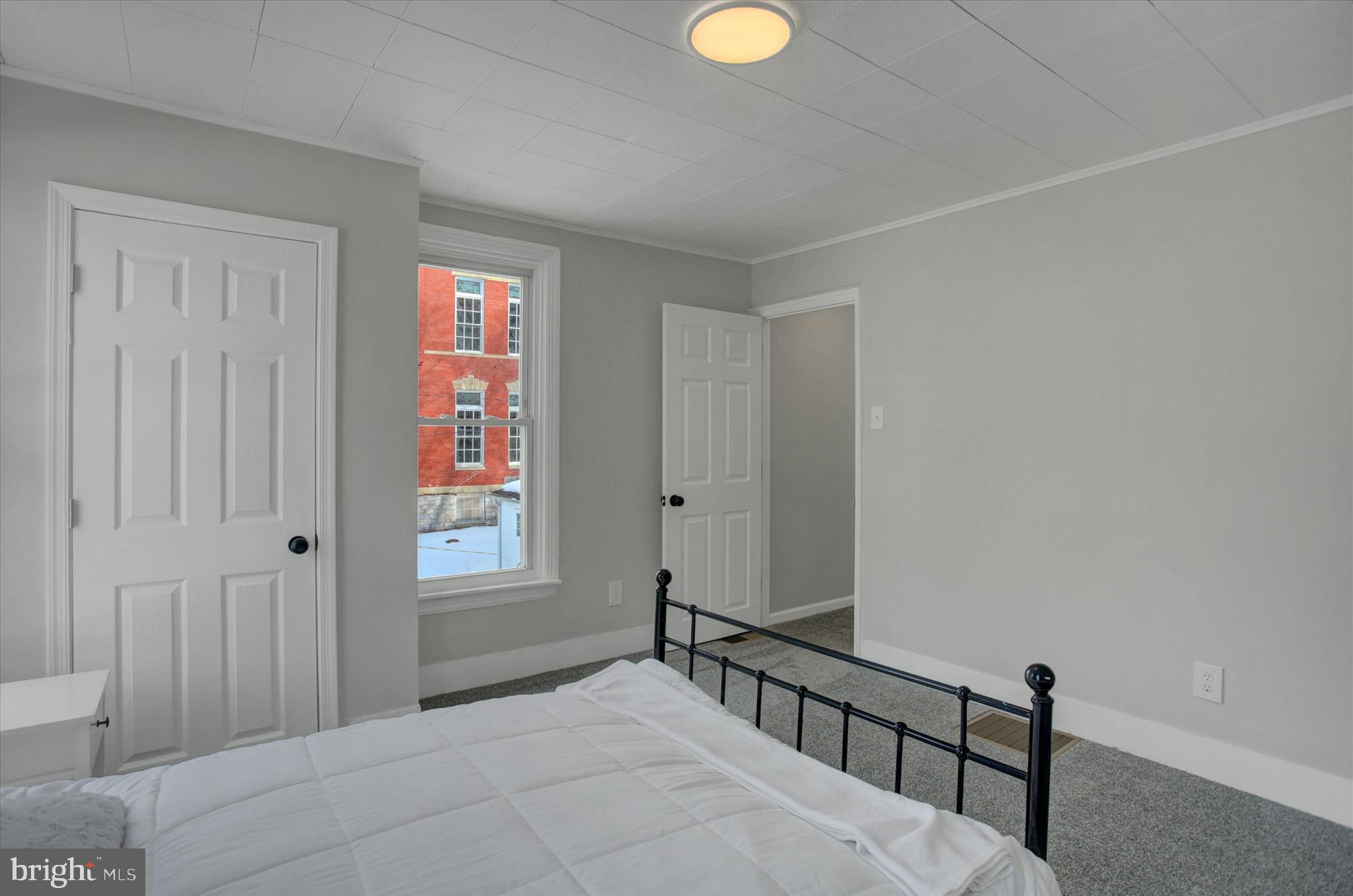 830 Broad Street Chambersburg, PA 17201 - Photo 16 of 27