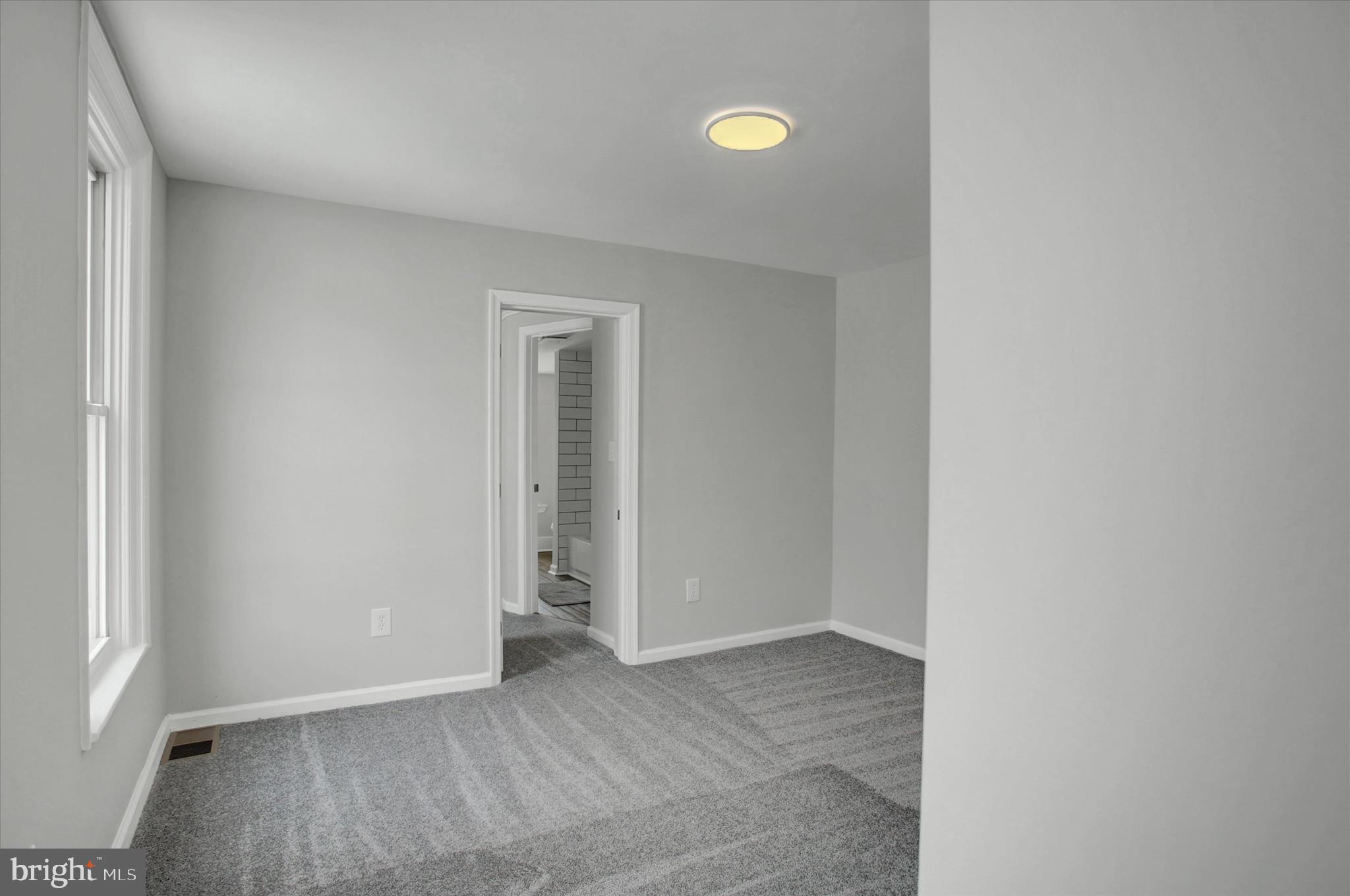 830 Broad Street Chambersburg, PA 17201 - Photo 17 of 27