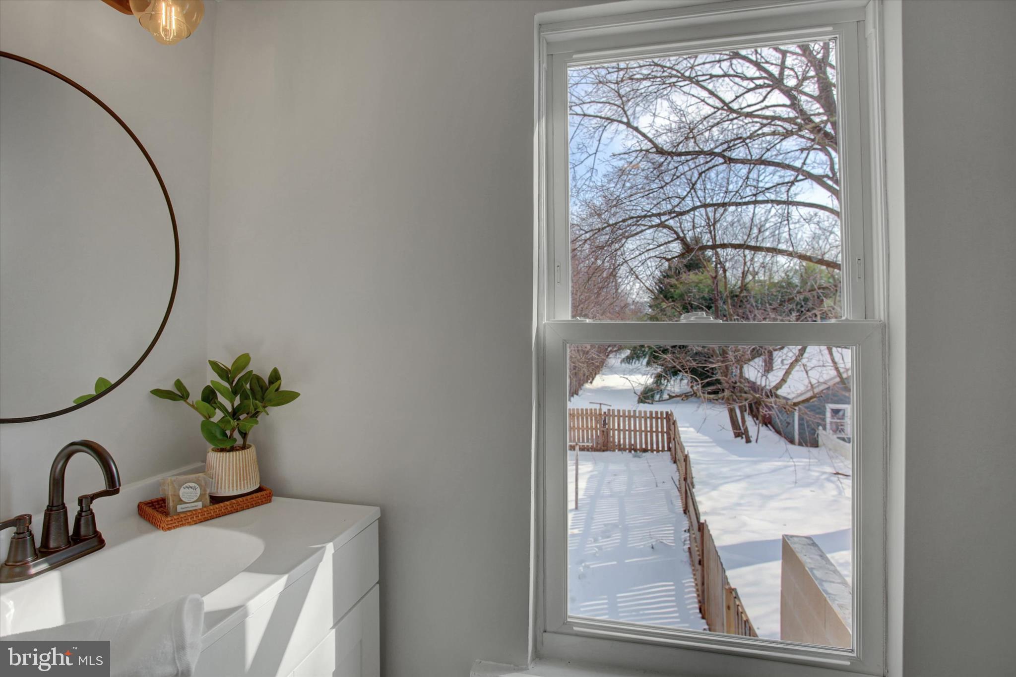 830 Broad Street Chambersburg, PA 17201 - Photo 22 of 27