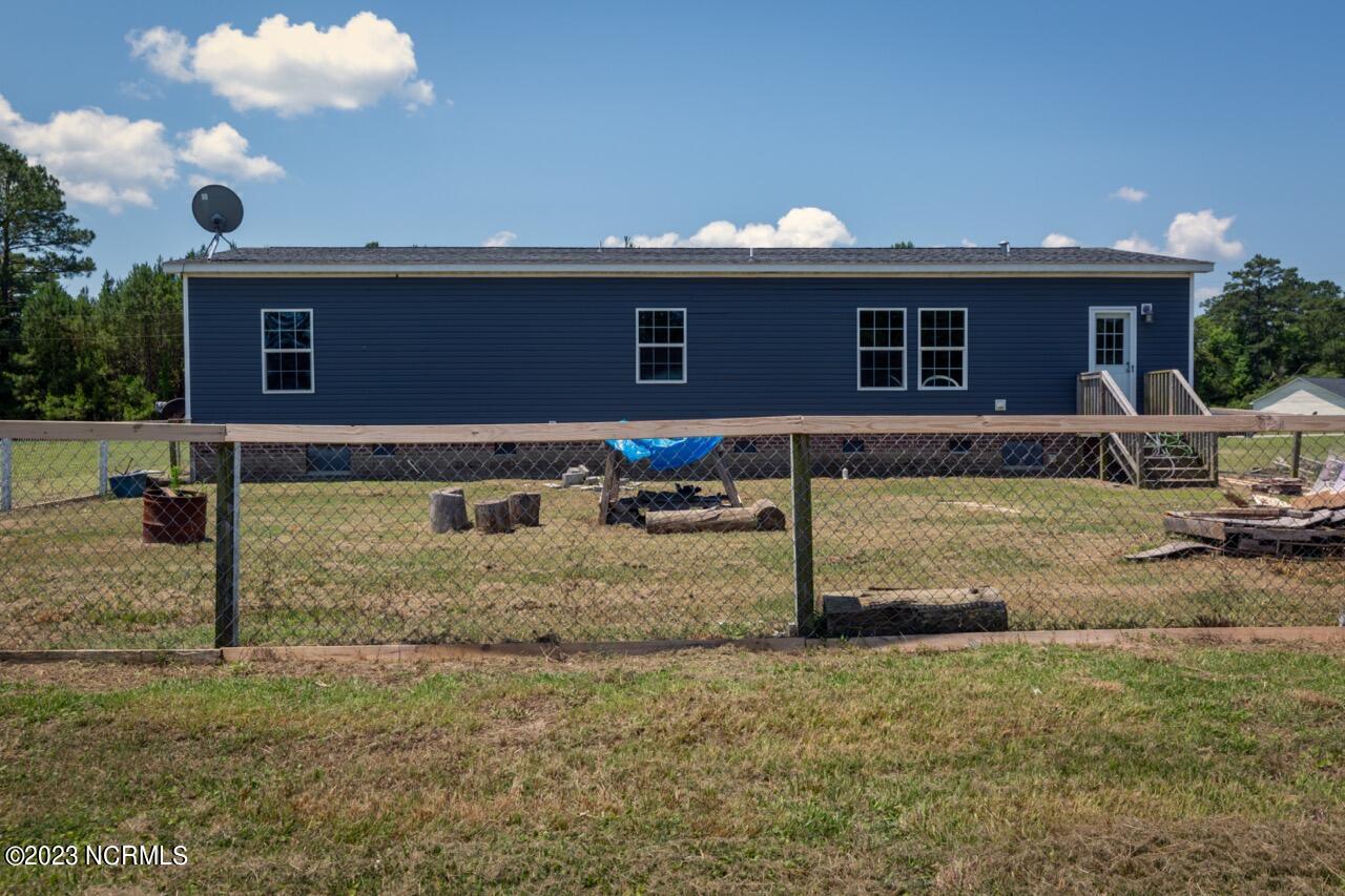 160 Taylor Road Havelock, NC 28532 - Photo 23 of 25 Rock I (1859 of 1) Large
