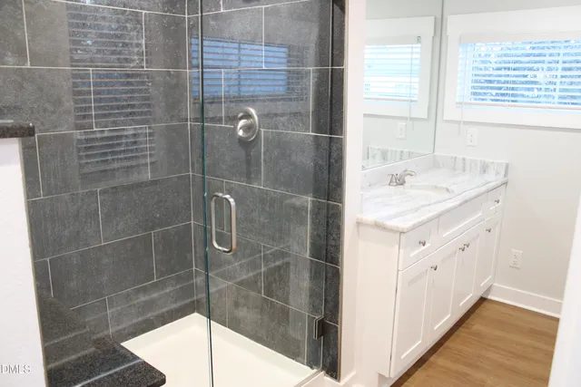 $2,600 | 2812 Mayview Road, Raleigh, NC 27607