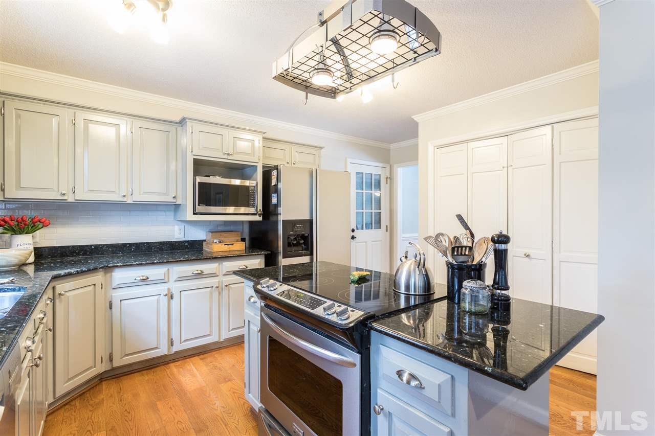 4008 Graham Newton Road Raleigh, NC 27606 - Photo 5 of 30 Gallery Image 5