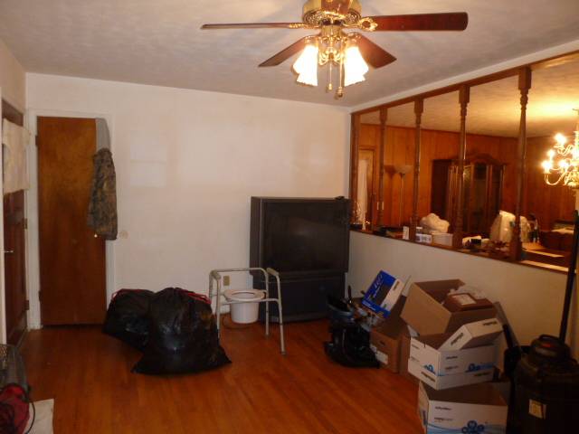 111 State Rd S-37-381 Seneca, SC 29678 - Photo 3 of 13 Gallery Image 3