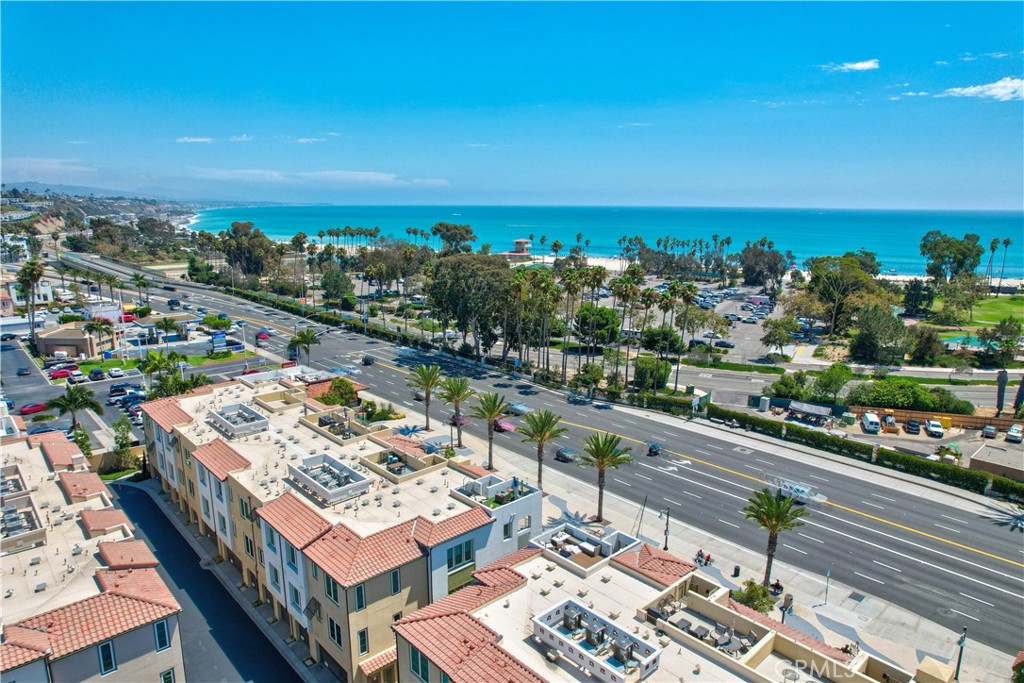 3185 Doheny Way Dana Point, CA 92629 - Photo 29 of 33 an aerial view of a city