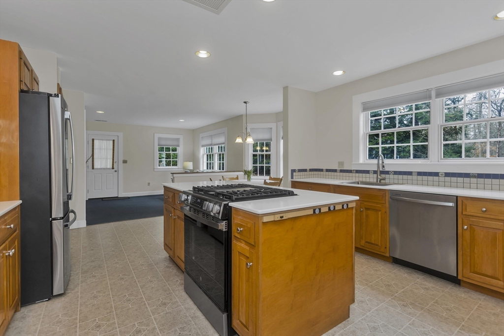 36 Trillium Way Amherst, MA 01002 - Photo 21 of 42