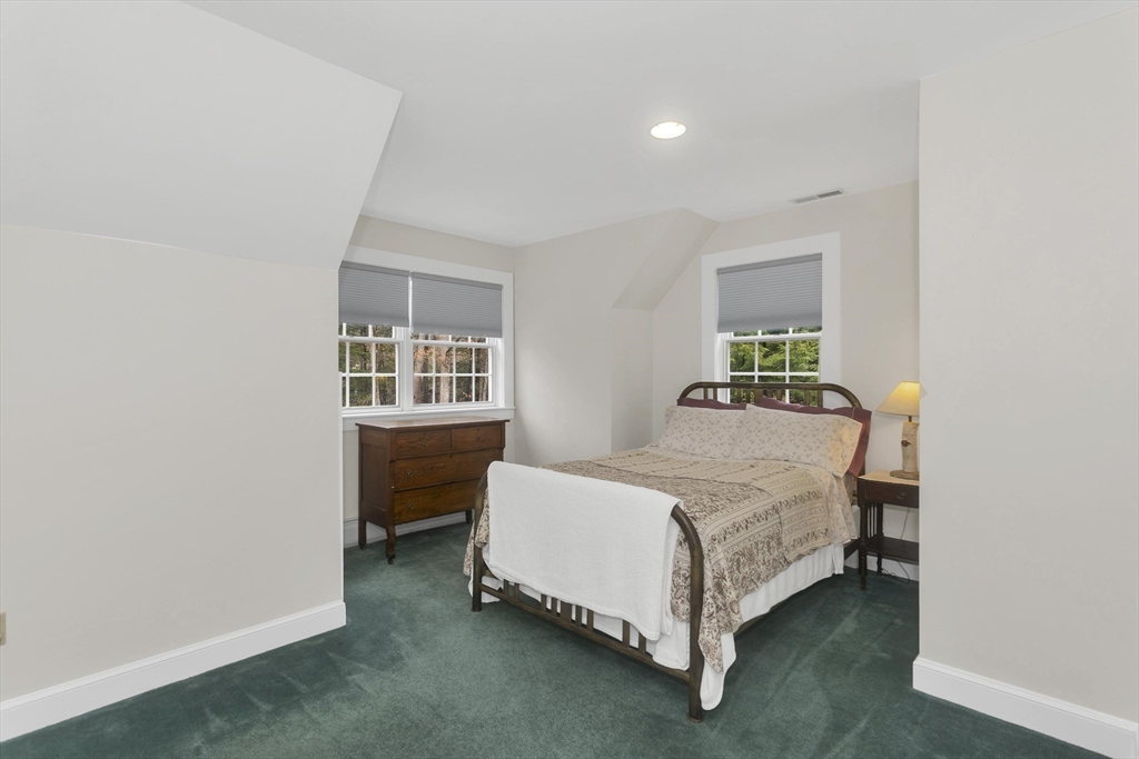 36 Trillium Way Amherst, MA 01002 - Photo 29 of 42