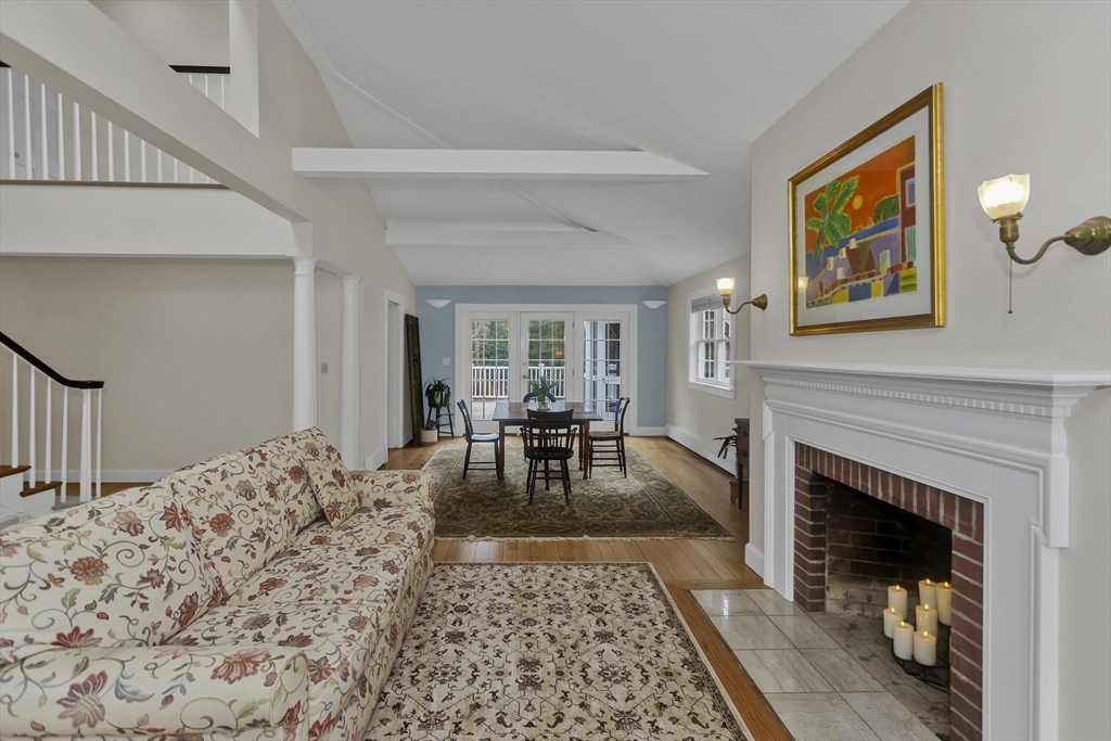 36 Trillium Way Amherst, MA 01002 - Photo 9 of 42