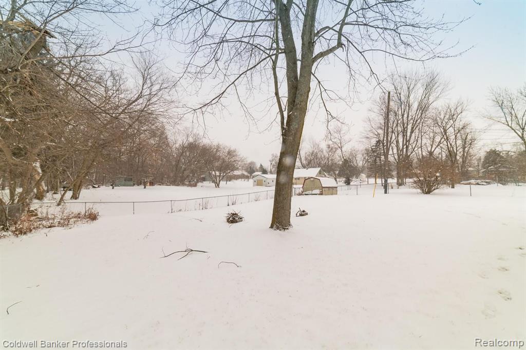 171 South Elba Road Lapeer, MI 48446 - Photo 24 of 26