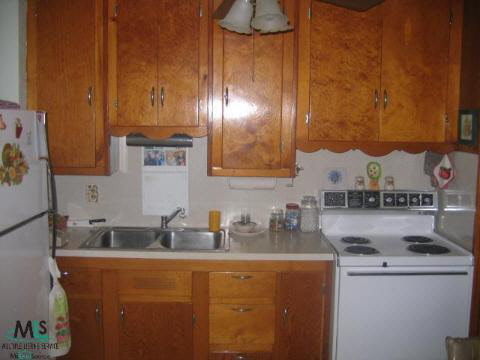 14520 Speaker Road Yale, MI 48097 - Photo 2 of 8 217055-1.JPG