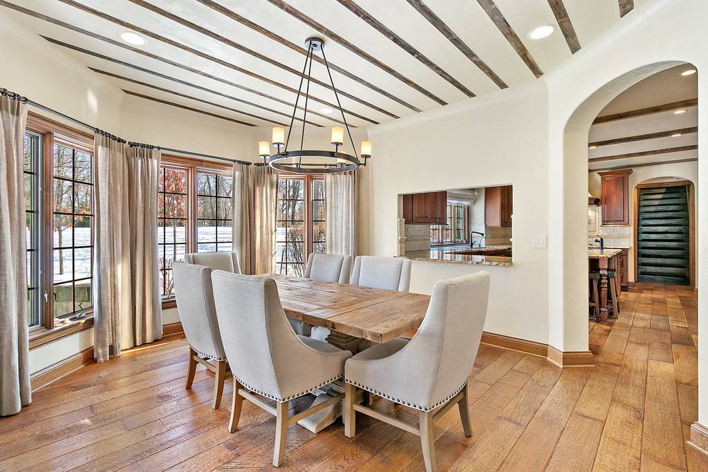 285 Rugby Road North Barrington, IL 60010 - Photo 13 of 45