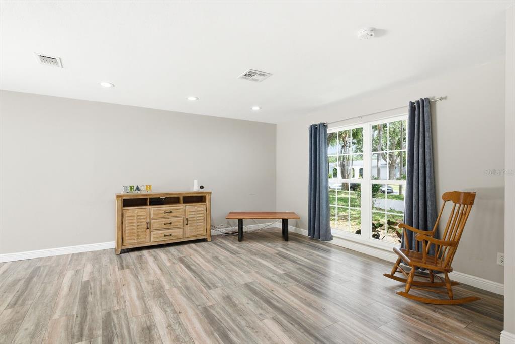 1771 Ranchwood Drive South Dunedin, FL 34698 - Photo 5 of 50