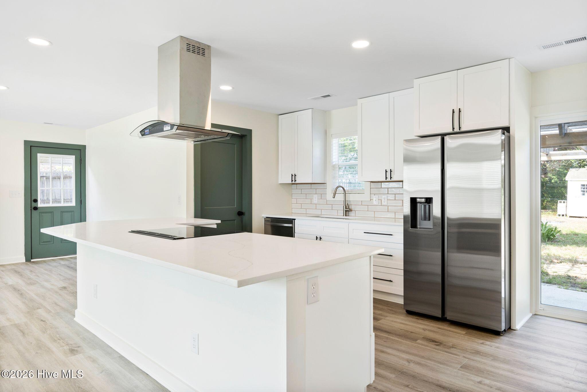 757 Silver Lake Road Wilmington, NC 28412 - Photo 8 of 39