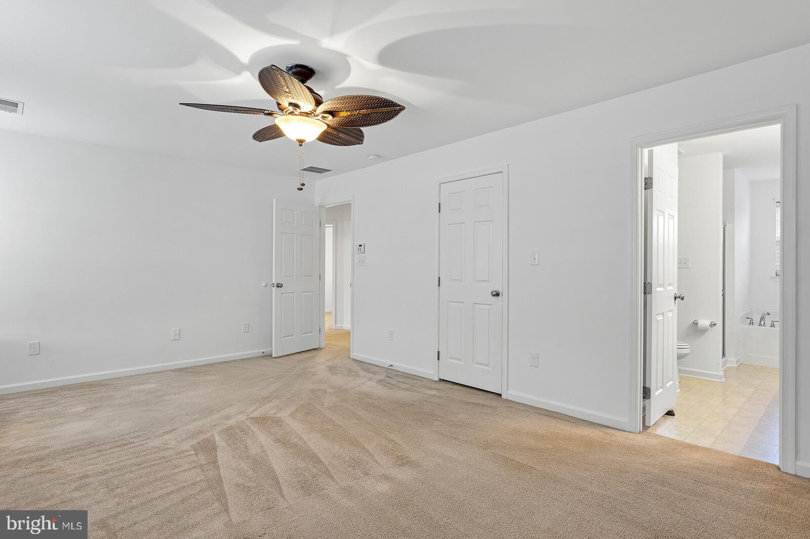 217 Aberdeen Way Townsend, DE 19734 - Photo 17 of 26 Master bedroom