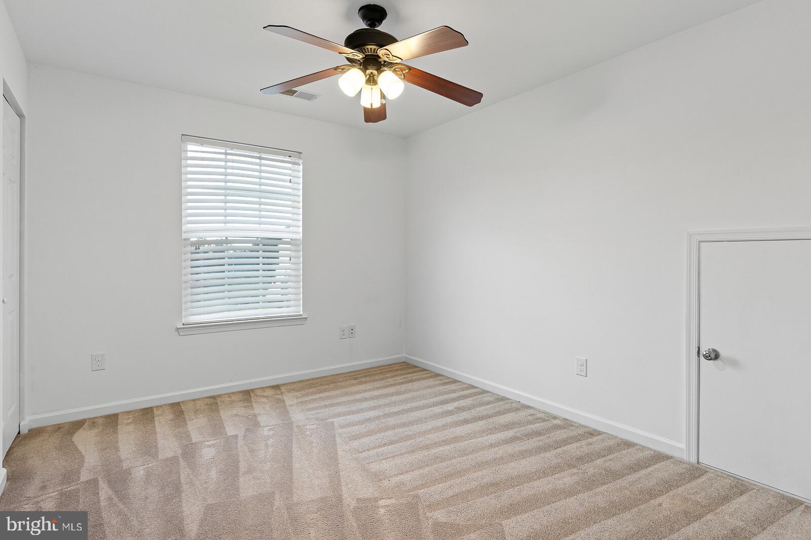 217 Aberdeen Way Townsend, DE 19734 - Photo 22 of 26 Bedroom 2