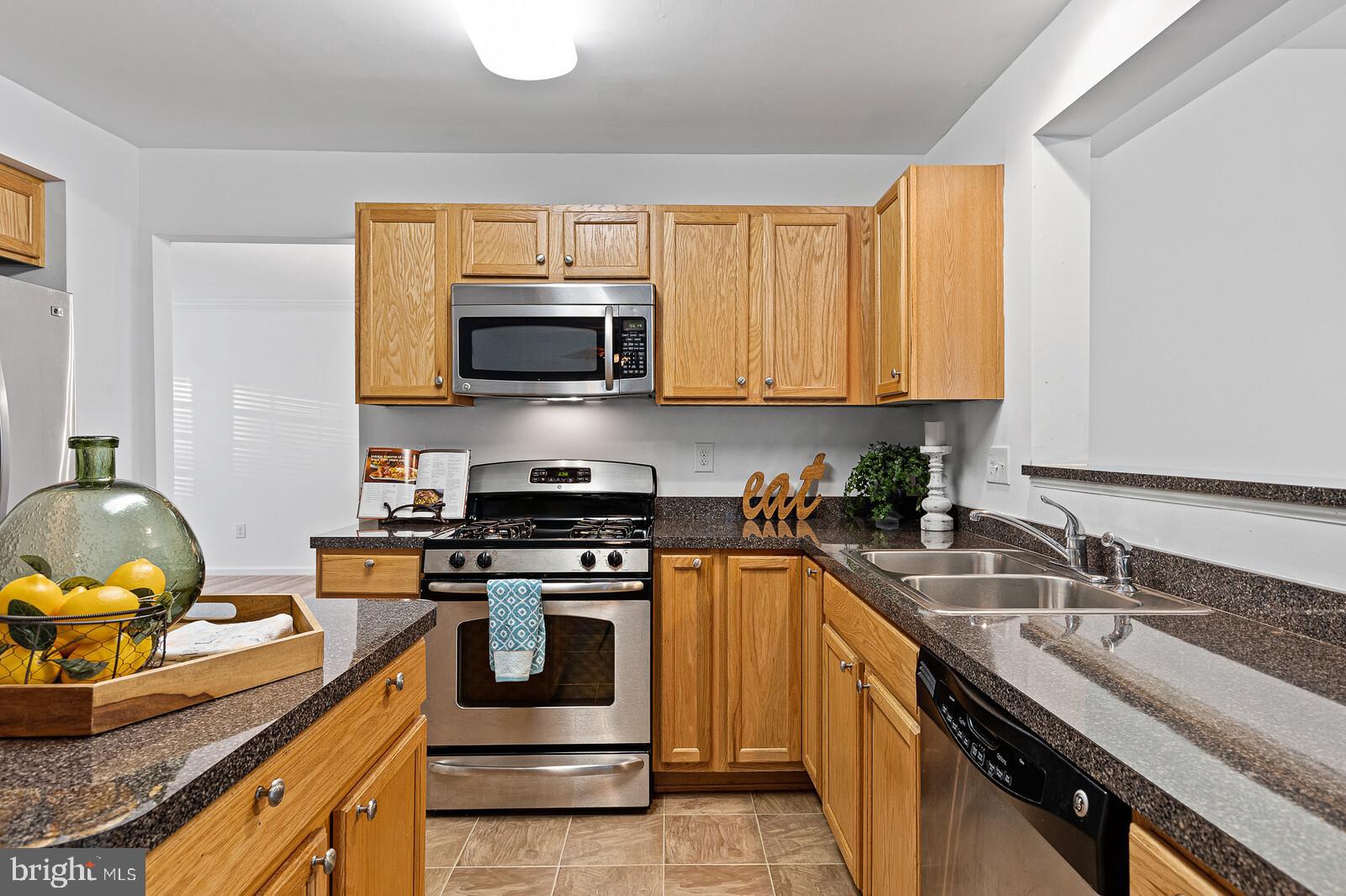 217 Aberdeen Way Townsend, DE 19734 - Photo 8 of 26 Kitchen